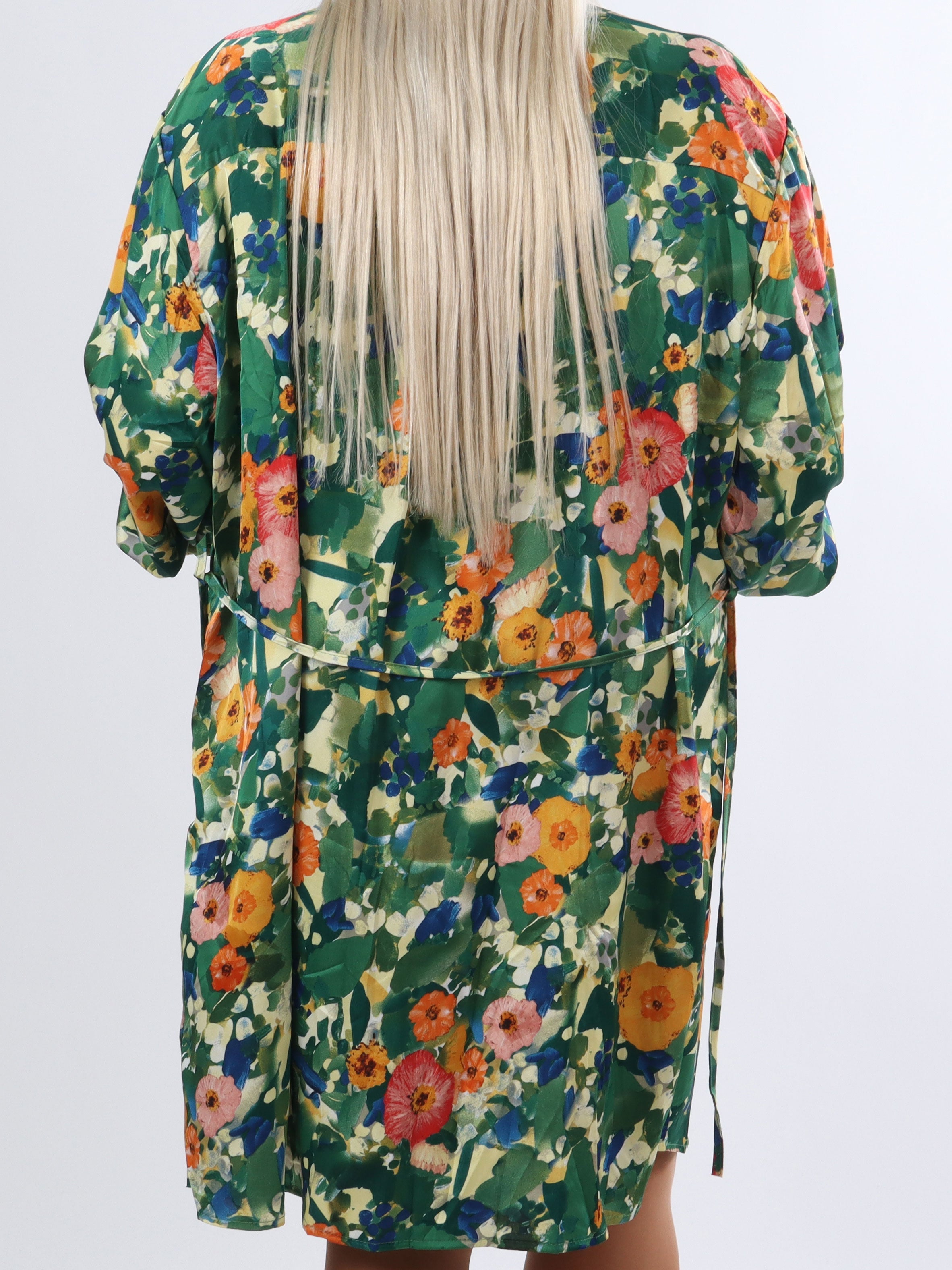 Marietia - Skjortklänning i silkeslook med blommigt tryck - Orange